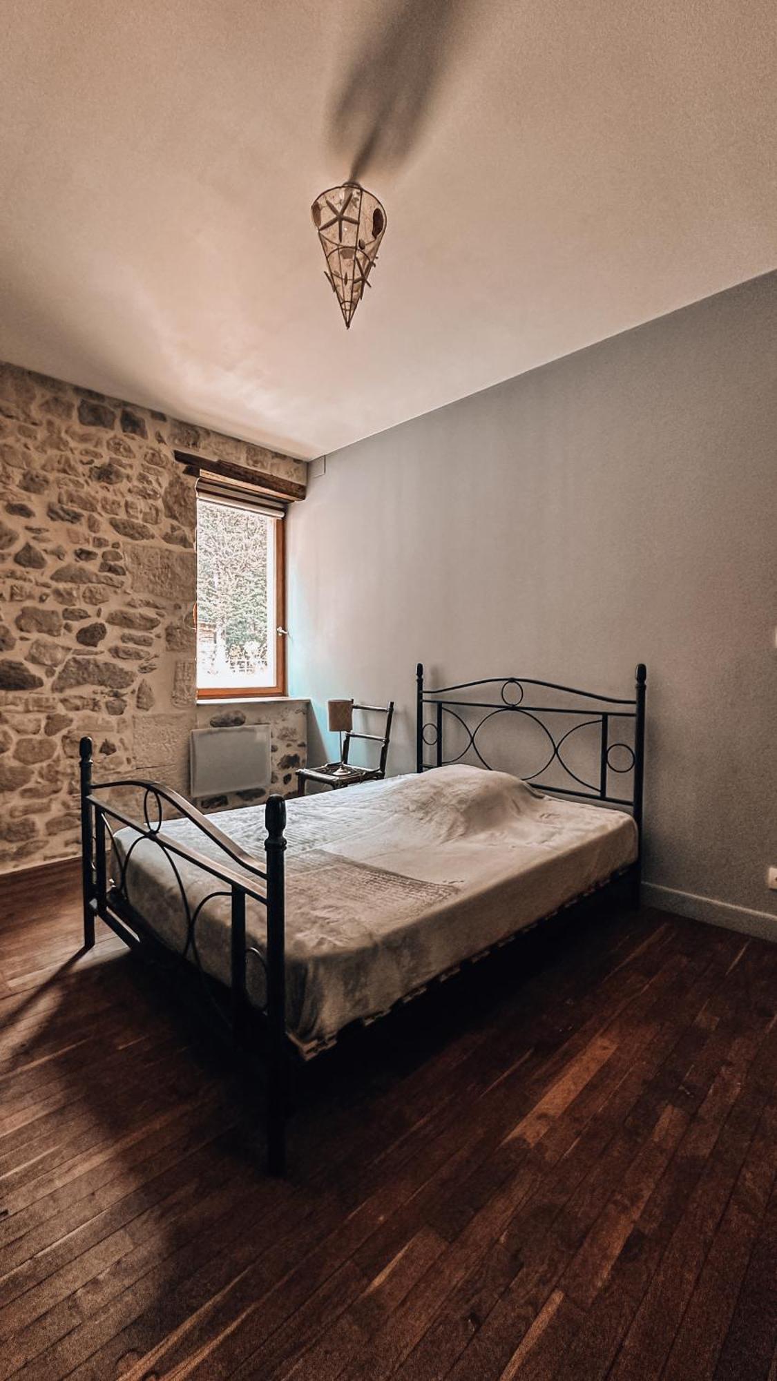 Gite Le Relais De La Diligence Saint-Lazare Exteriör bild