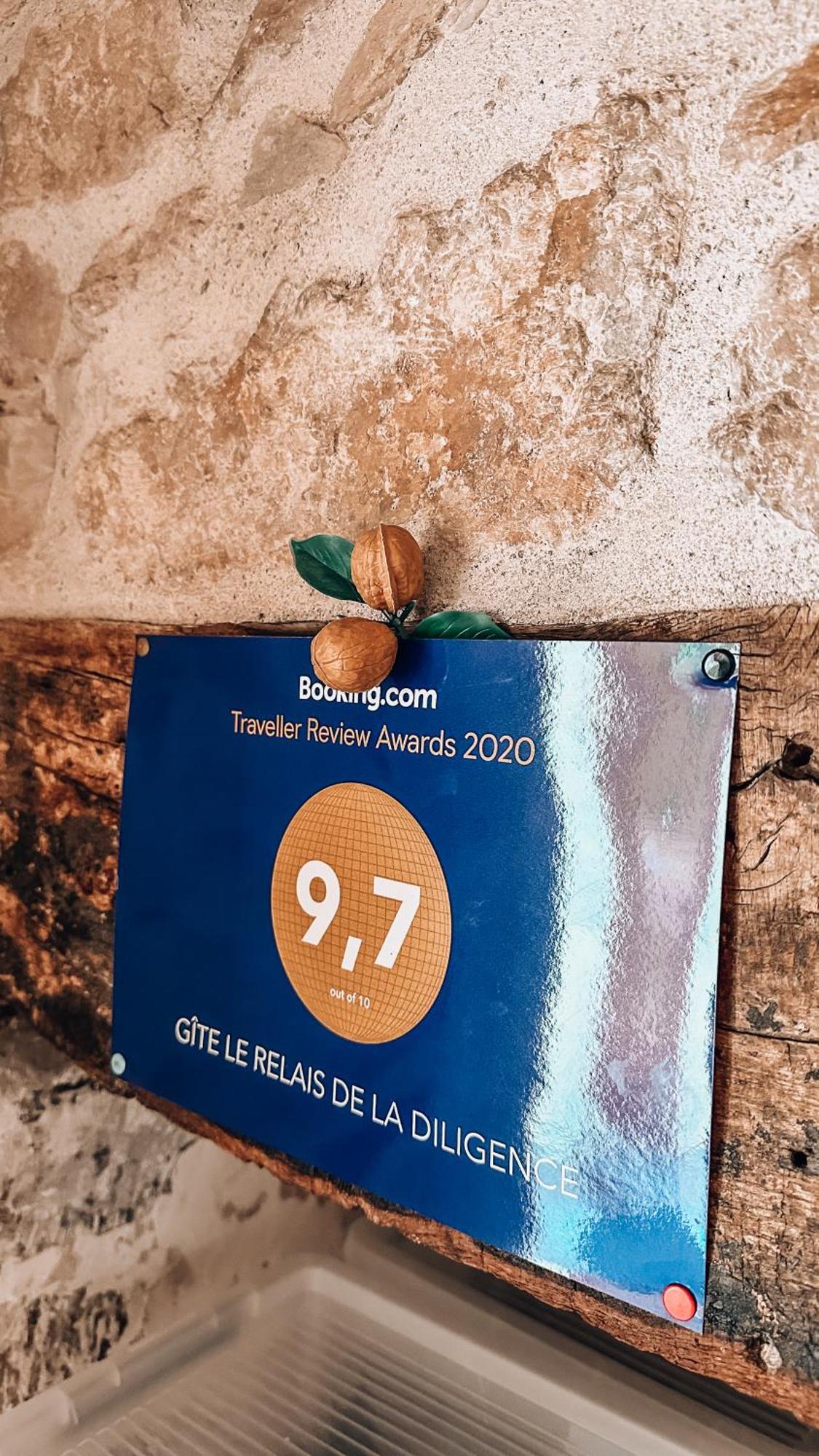 Gite Le Relais De La Diligence Saint-Lazare Exteriör bild